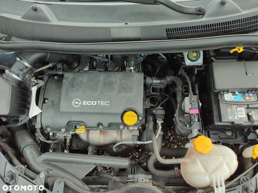 Opel Corsa 1.4 Active - 29