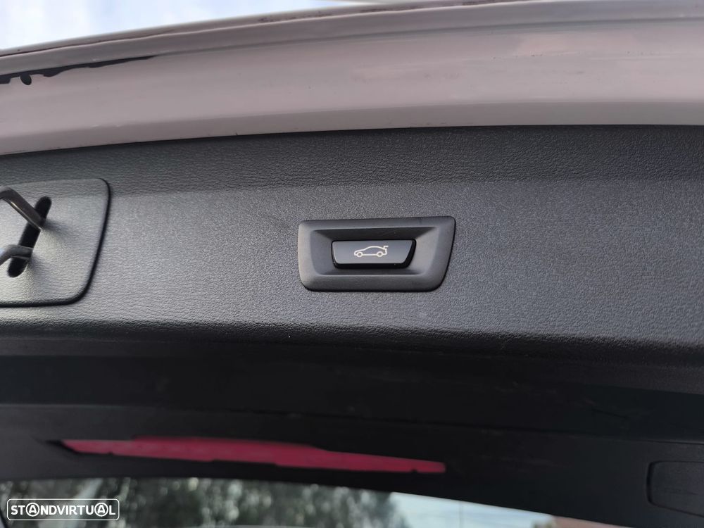 BMW X1 16 d sDrive - 53