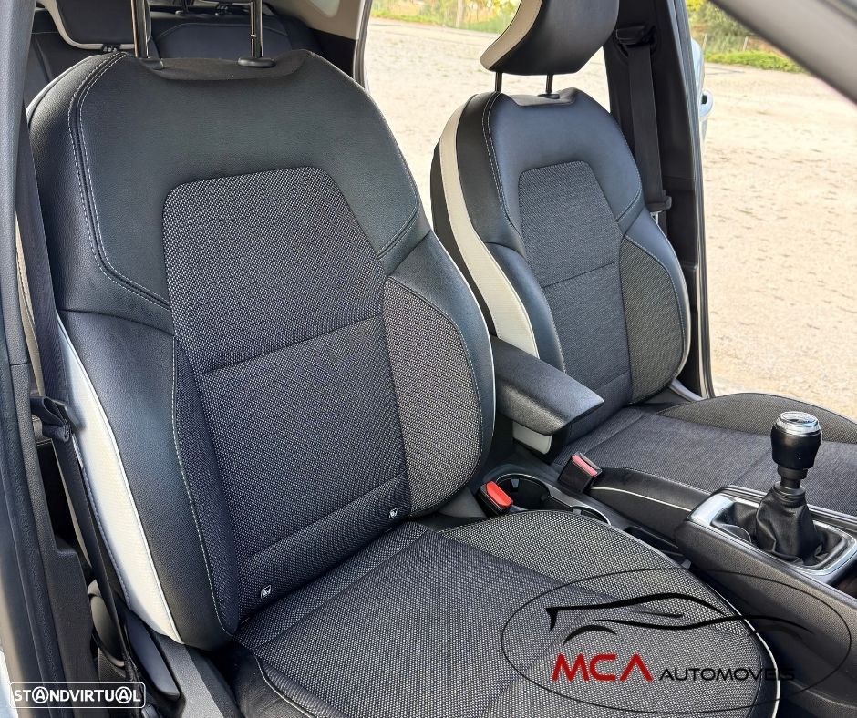 Renault Captur 1.0 TCe Techno - 31