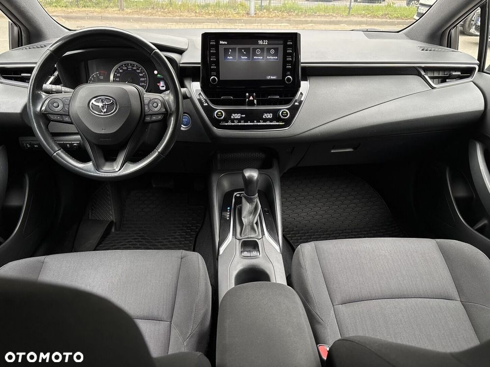 Toyota Corolla - 4