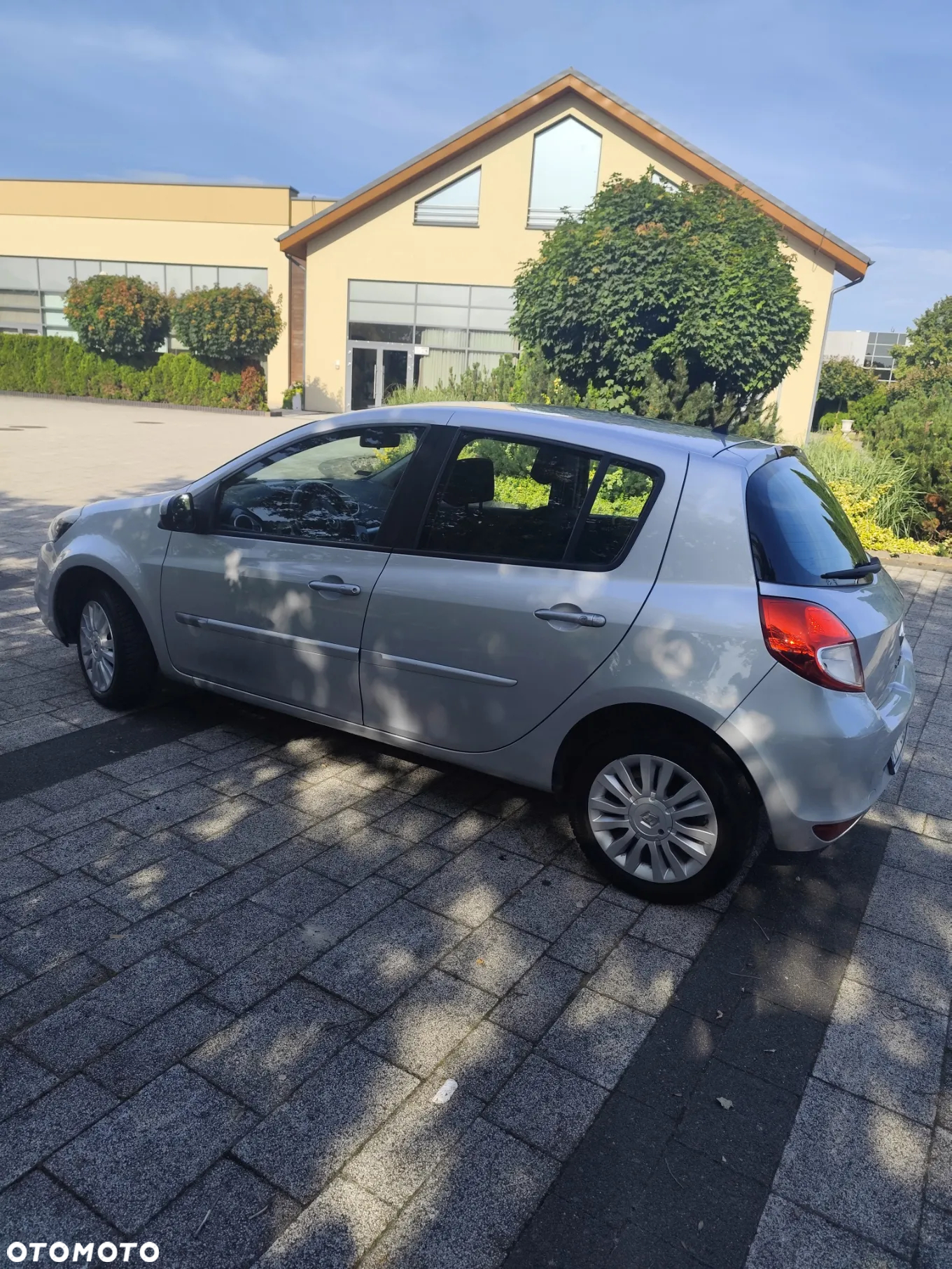 Renault Clio - 14