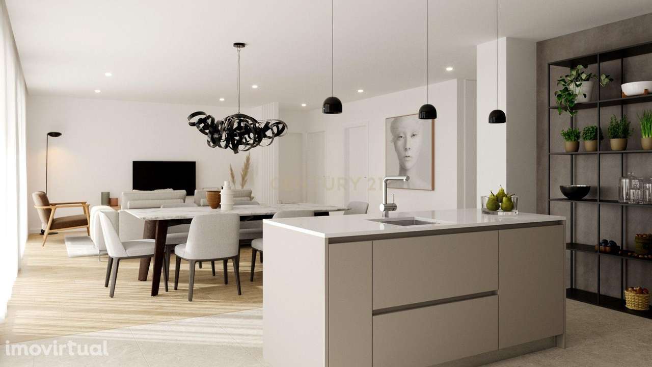 EDIFÍCIO ESSENZA | PARCEIROS — T4 NOVO com Logradouro - Grande imagem: 2/13