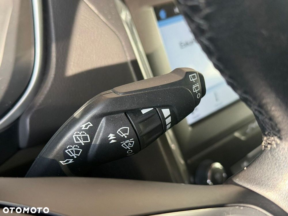 Ford Mondeo - 20