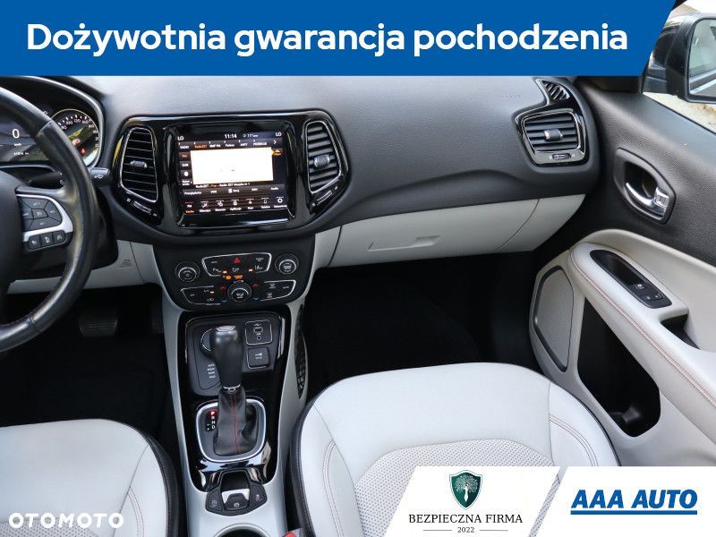 Jeep Compass - 9