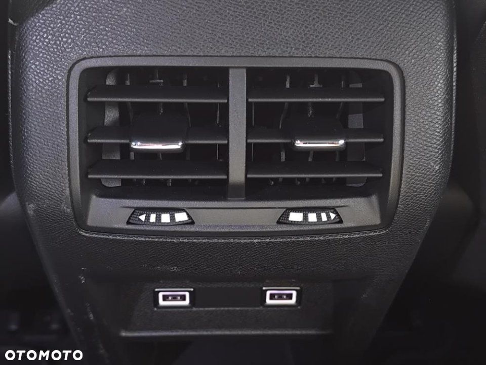 Peugeot 308 - 21