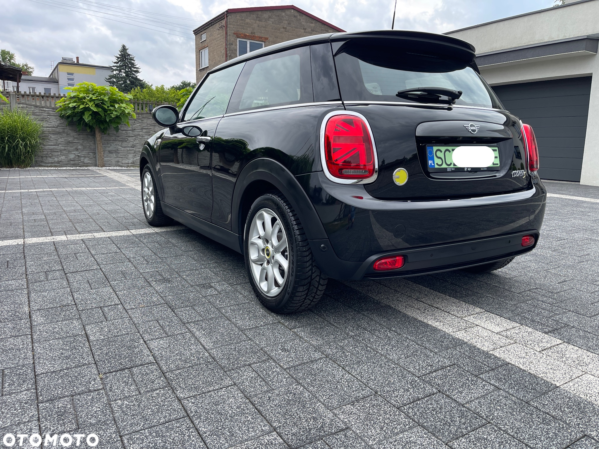 MINI Cooper SE Electric Trim - 8