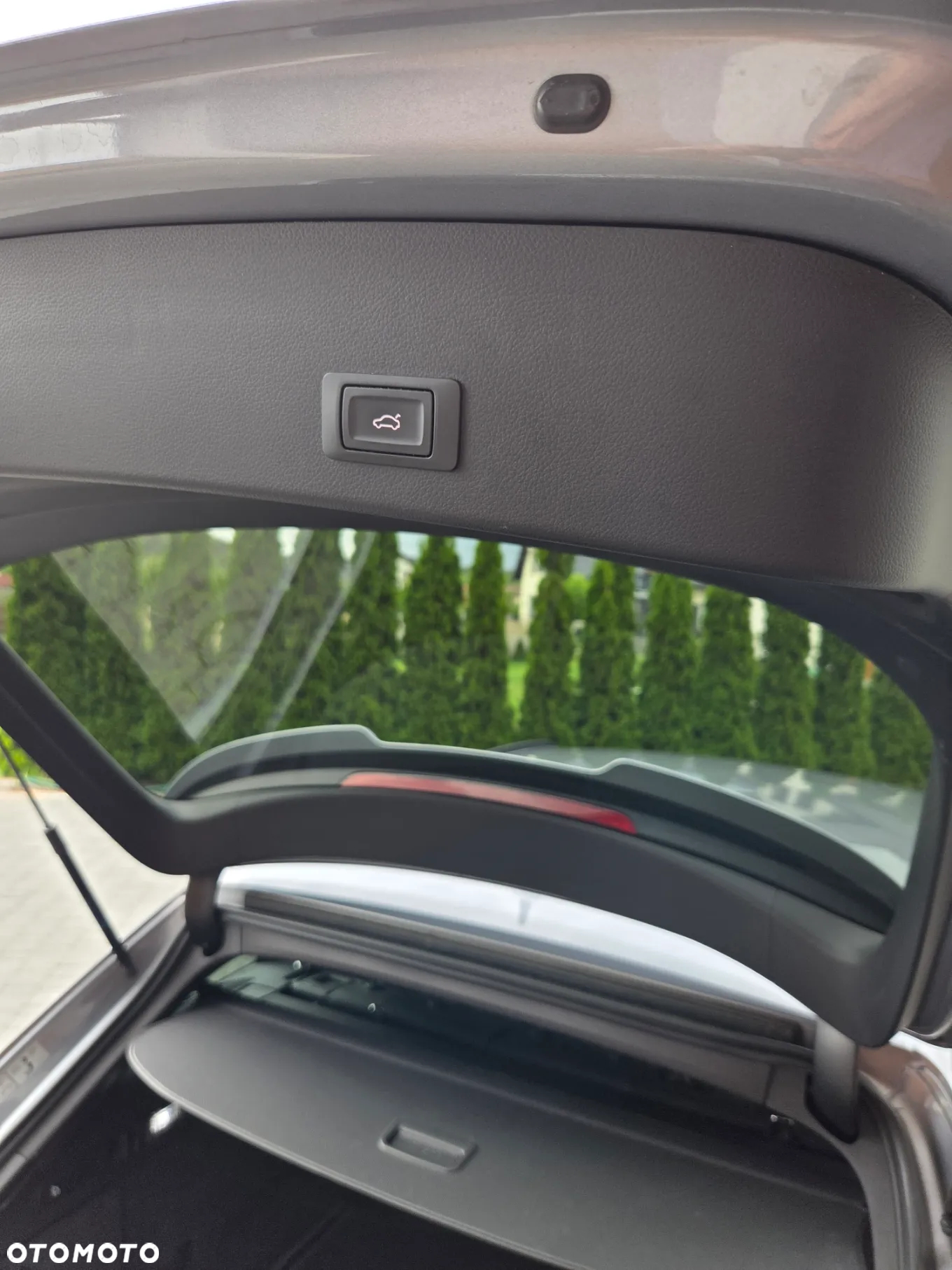 Audi A6 Avant 2.0 TDI Ultra S tronic - 31