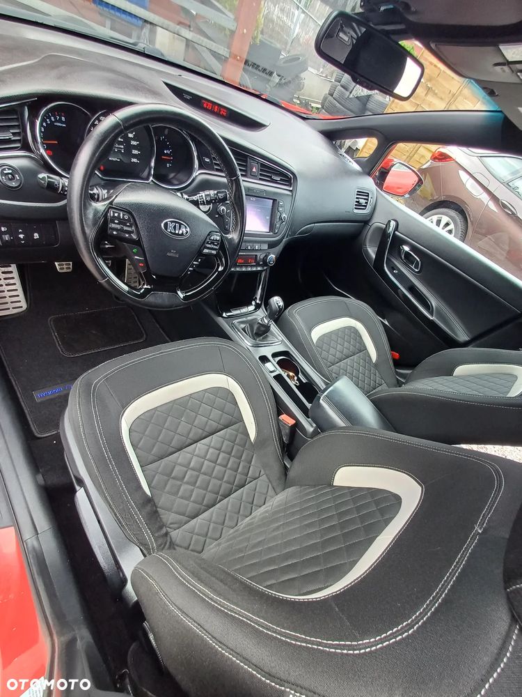 Kia Ceed 1.0 T-GDI GT-Line - 12