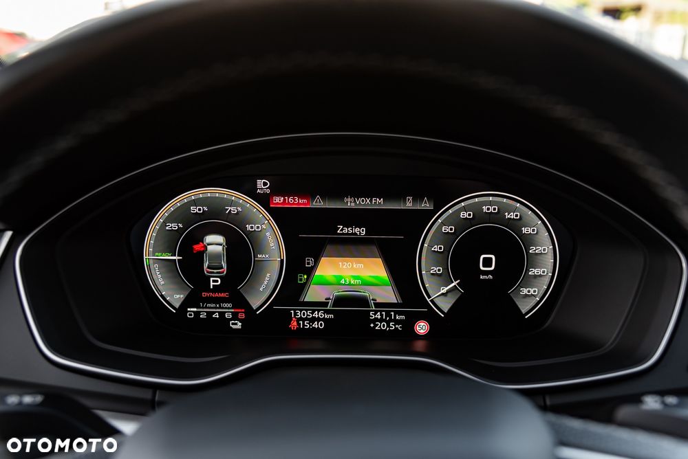 Audi Q5 50 TFSIe quattro S tronic S line - 27