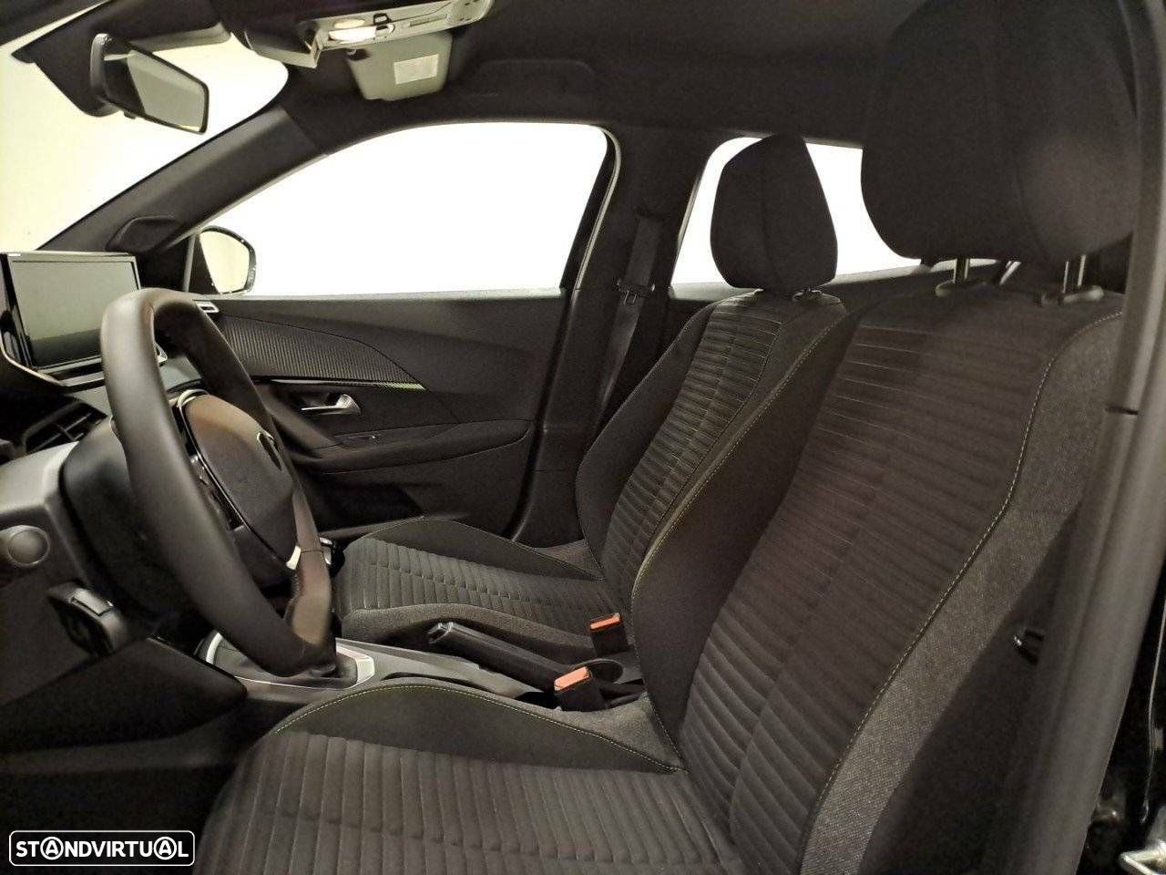 Peugeot 2008 1.2 PureTech Active - 9