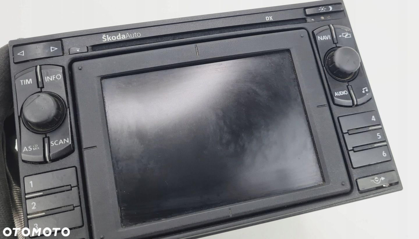 SKODA SUPERB I RADIO NAWIGACJA NAVI Z KODEM MFD1 1U0035191C - 6