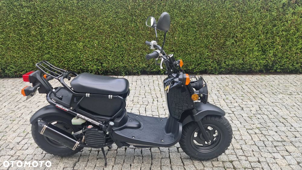 Honda Zoomer - 2