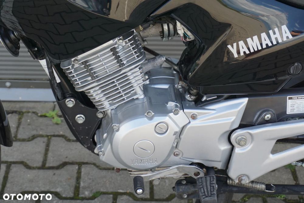 Yamaha YBR - 6
