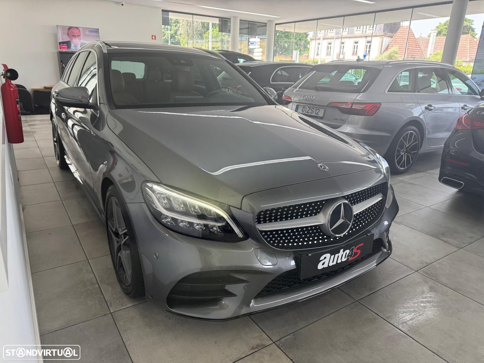 Mercedes-Benz C 300 d AMG Line - 4