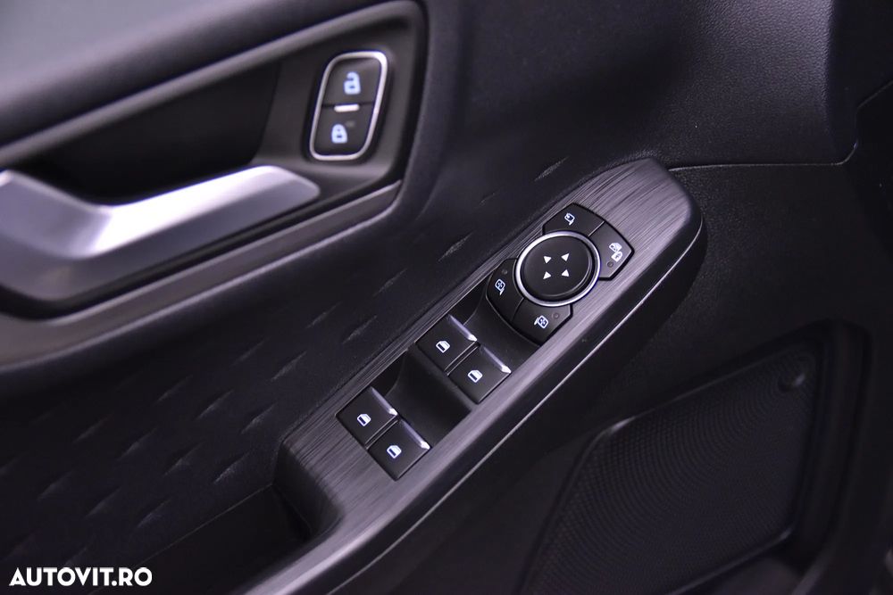 Ford Kuga - 14