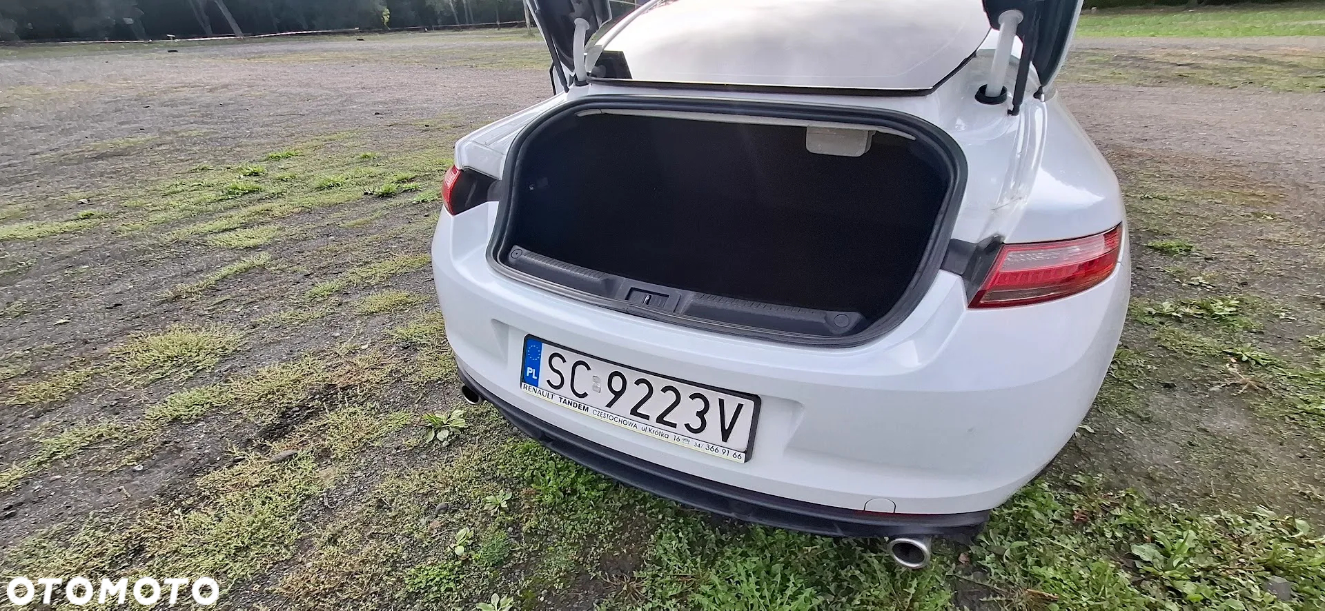 Renault Laguna 2.0 dCi Monaco GP2 - 27