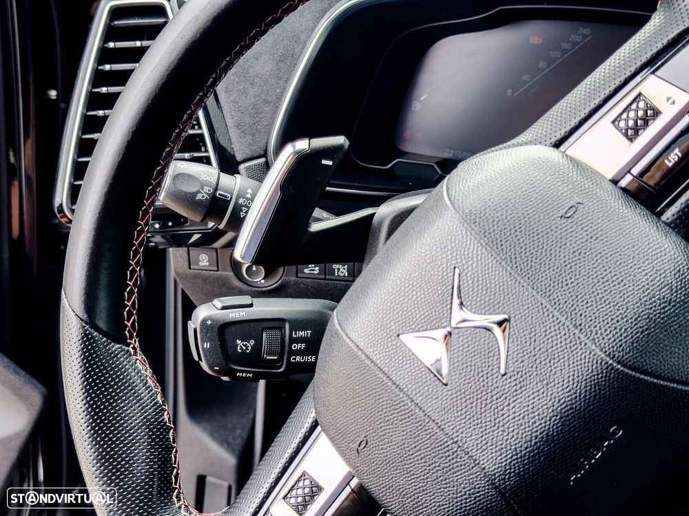 DS DS7 Crossback - 19