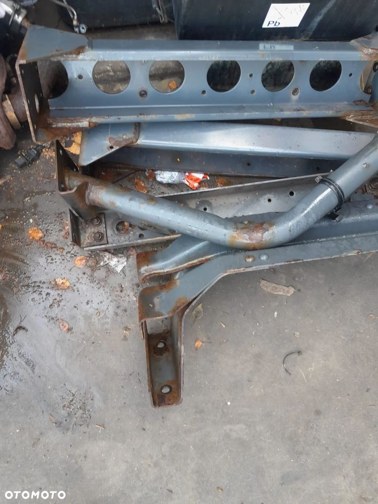 BELKA BELKI RAMY WSPORNIKI WSPORNIK DAF LF EURO 6 17.5 - 3