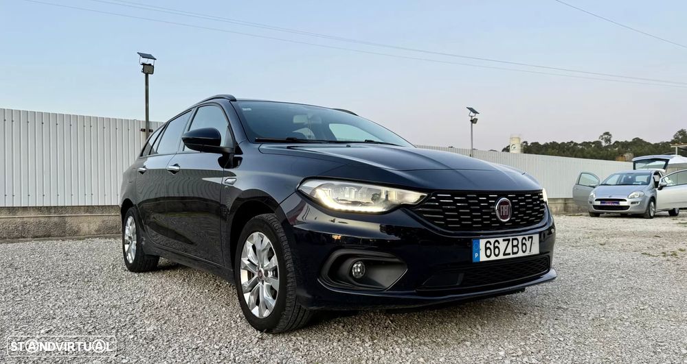 Fiat Tipo Station Wagon 1.3 M-Jet Lounge Tech - 13