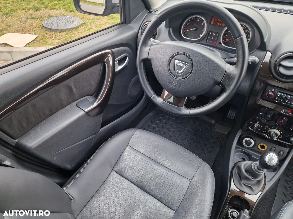 Dacia Duster 1.5 dCi 4x4 Prestige - 8
