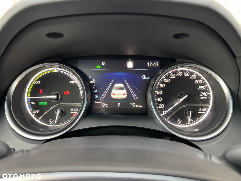 Toyota Camry 2.5 Hybrid Comfort CVT - 25