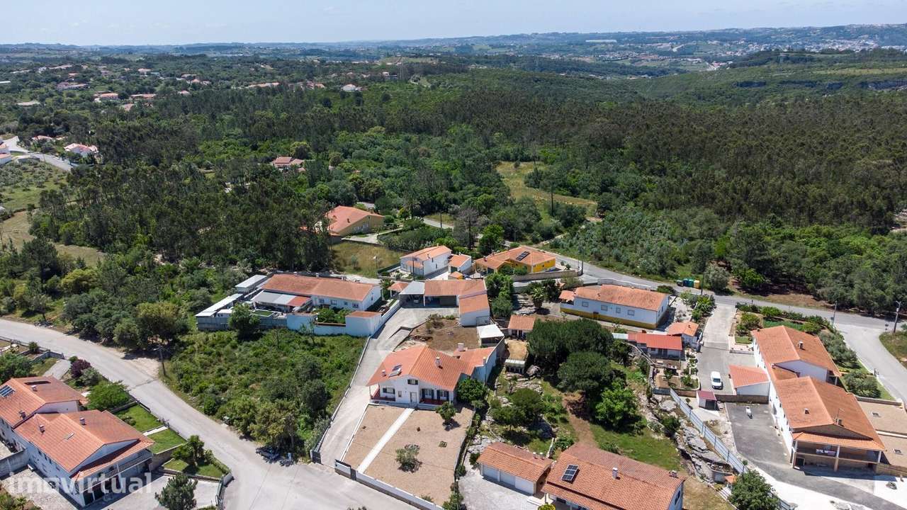 Moradia Isolada T4, com terreno de 1800m2, Alcobaça - Grande imagem: 2/60