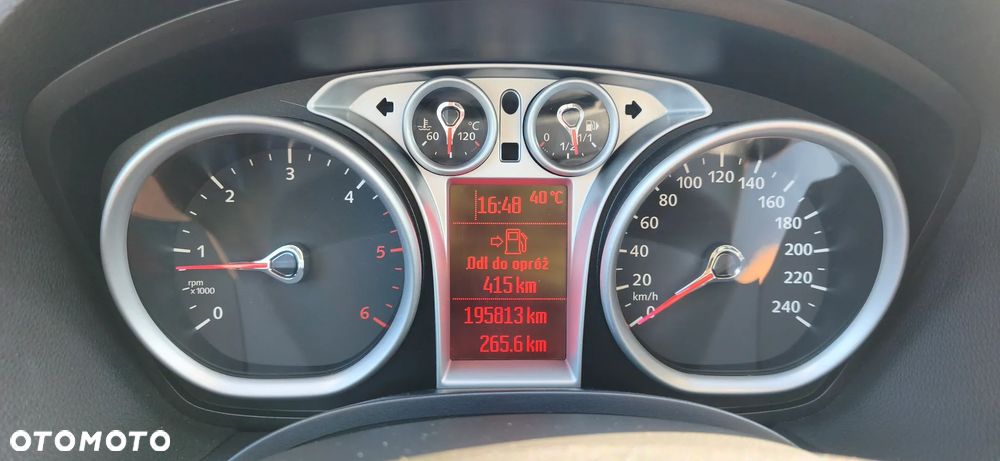 Ford Kuga 2.0 TDCi 4WD Trend - 29