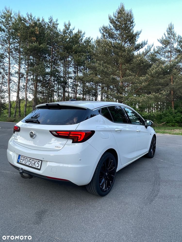 Opel Astra 1.6 CDTI Dynamic S&S - 2