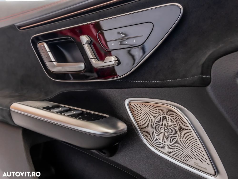 Mercedes-Benz EQE AMG 43 4MATIC - 28