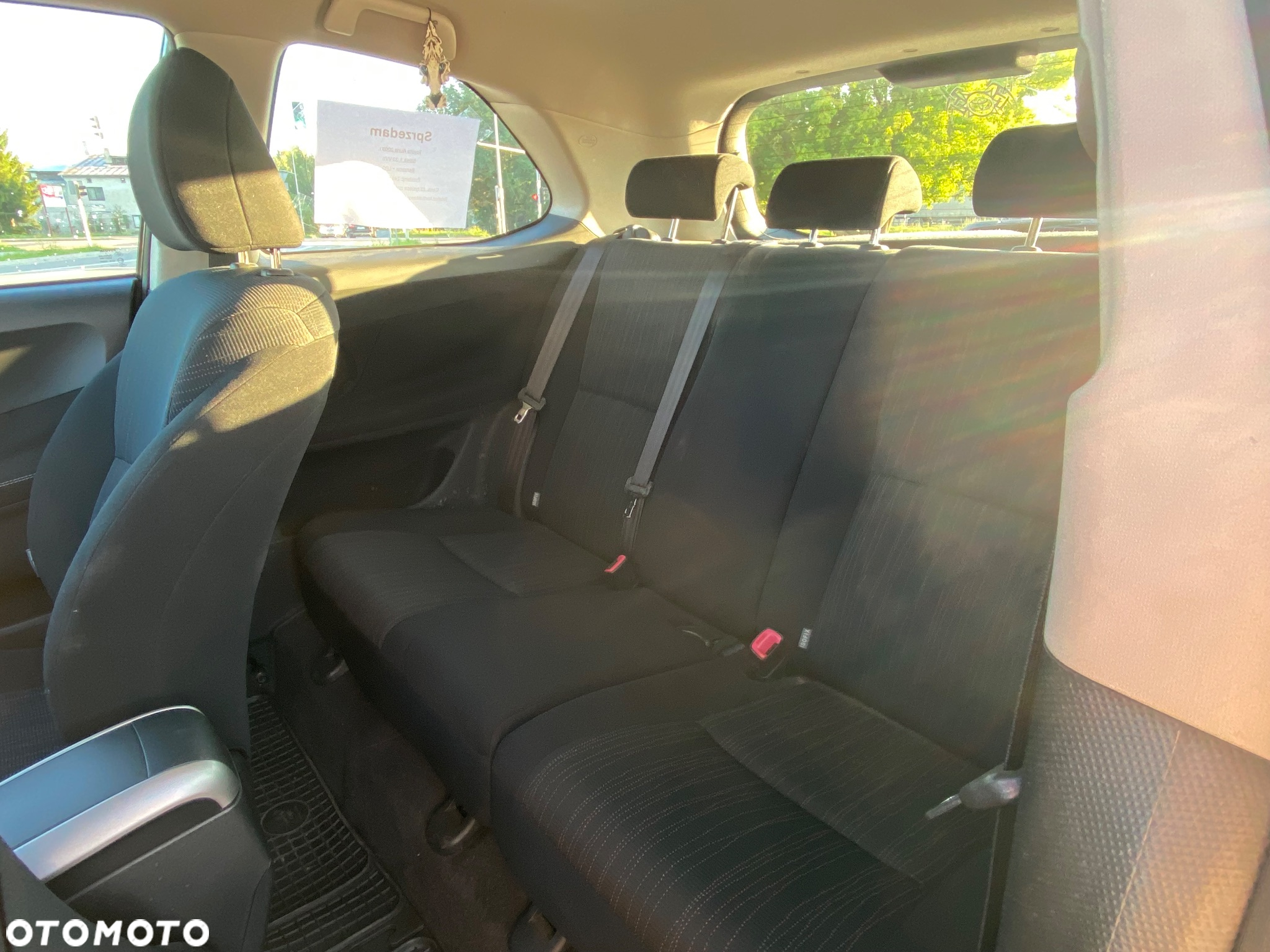 Toyota Auris 1.33 VVT-i - 17