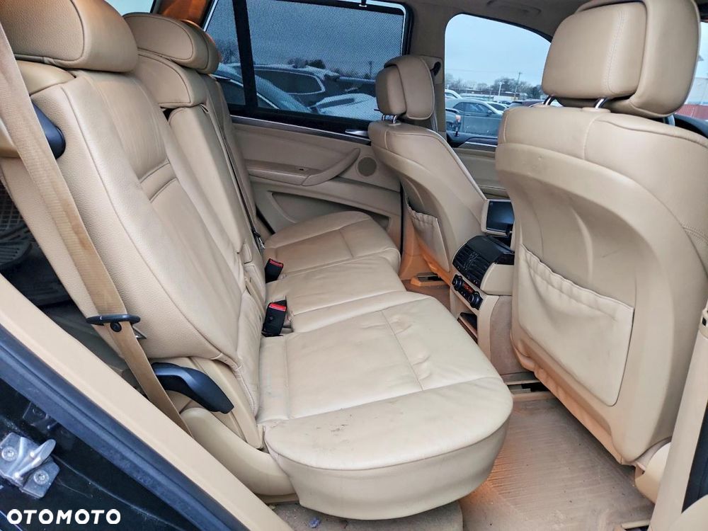 BMW X5 3.5i xDrive - 8