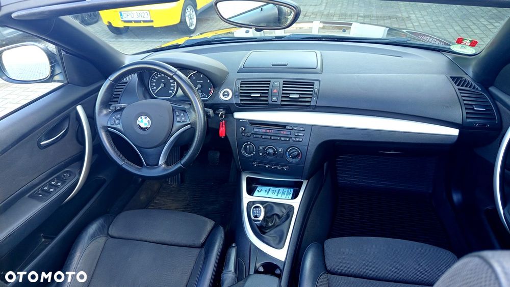 BMW Seria 1 118d DPF - 8
