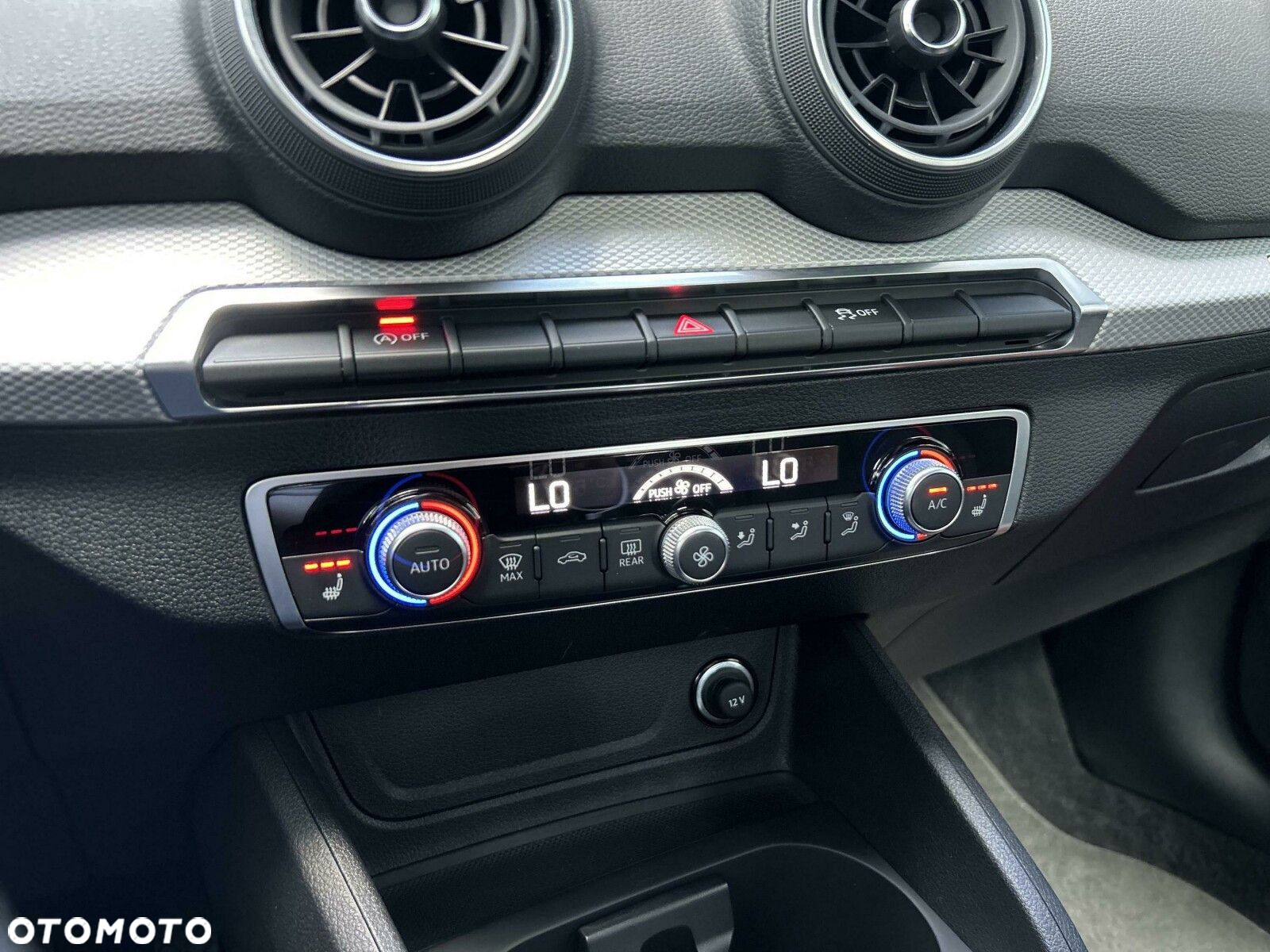 Audi Q2 30 TFSI Advanced - 22