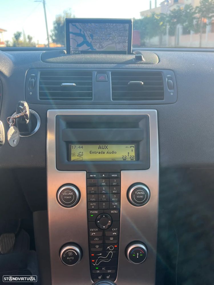 Volvo V50 1.6D DPF DRIVe - 11
