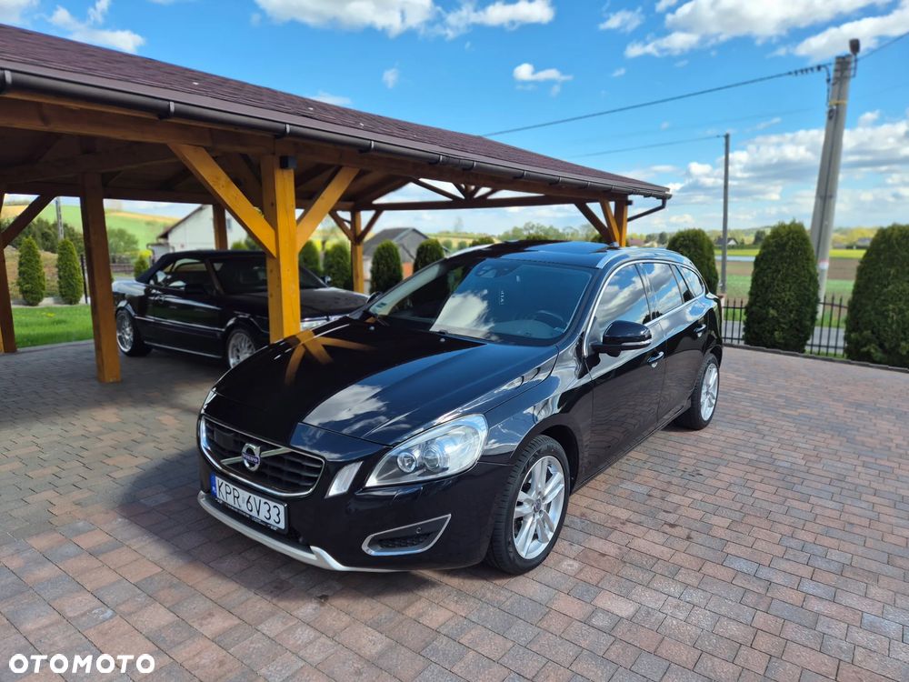 Volvo V60 D3 Summum - 10