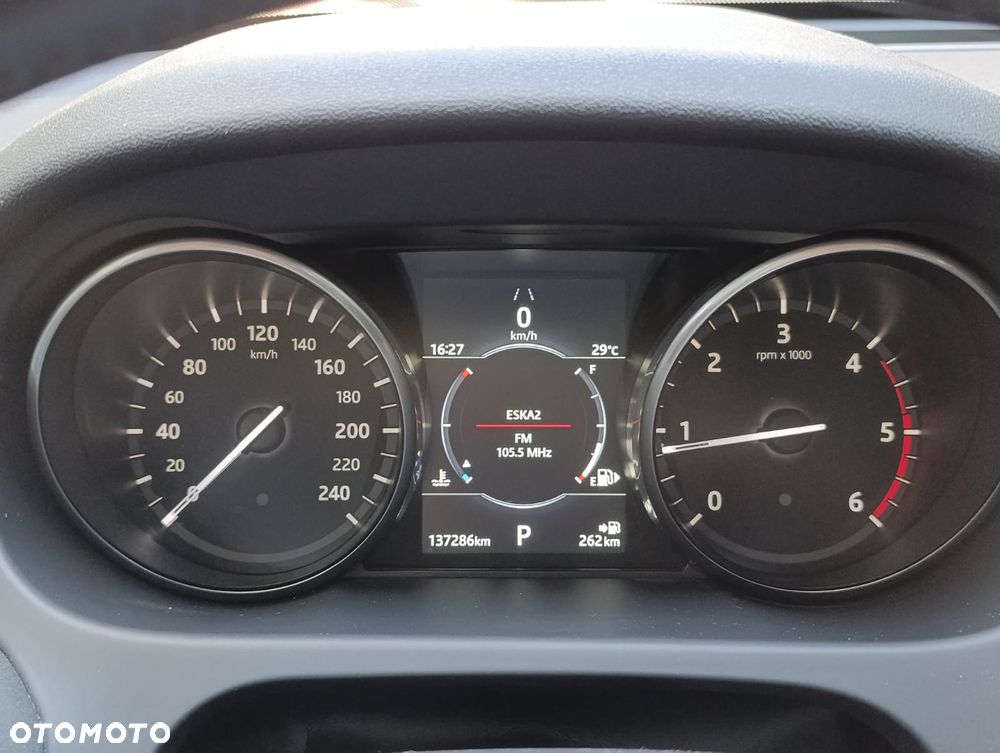 Land Rover Discovery Sport 2.0 TD4 Pure - 24