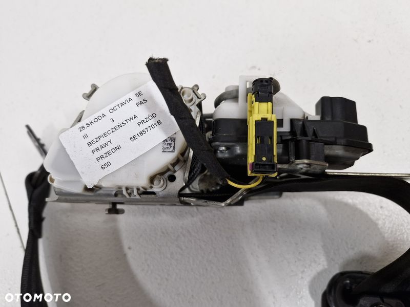SKODA OCTAVIA 5E III 3 PAS BEZPIECZEŃSTWA PRAWY PRZÓD PRZEDNI 5E1857701B - 4