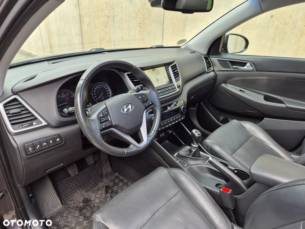 Hyundai Tucson 1.6 GDi 2WD Premium - 21