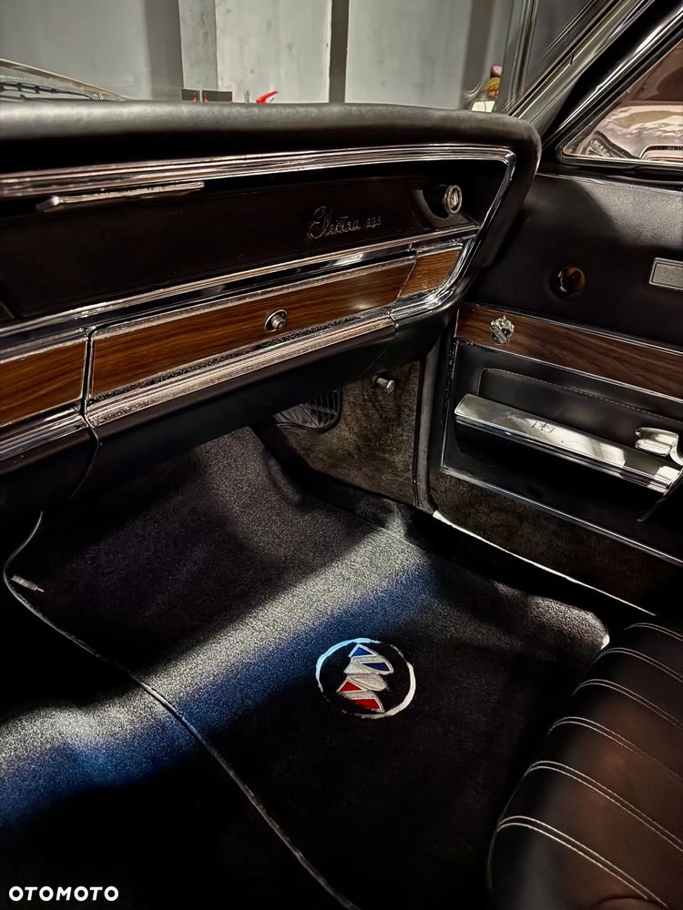 Buick Electra - 8