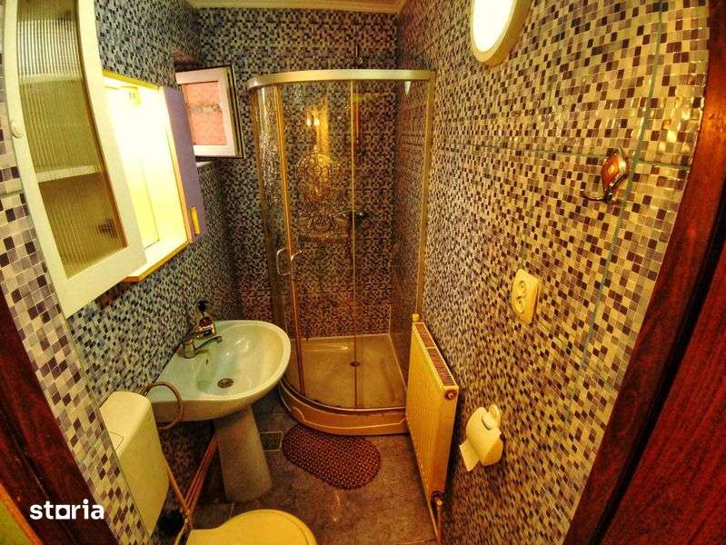 Inchiriez apartament 2 camere — fotografia 3