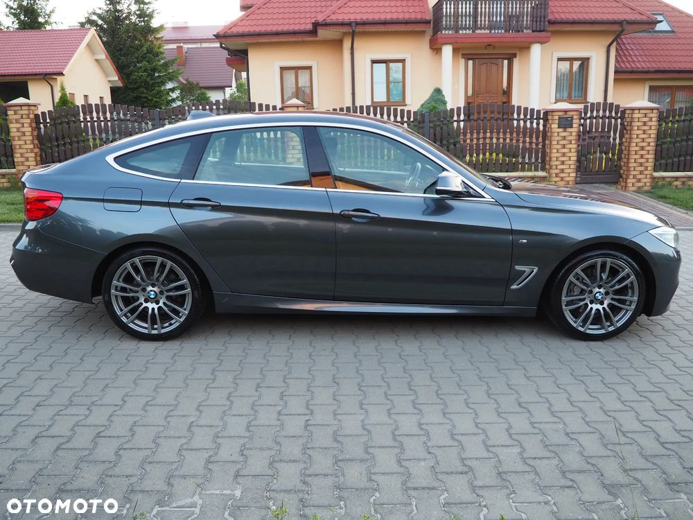BMW 3GT 335i M Sport - 5
