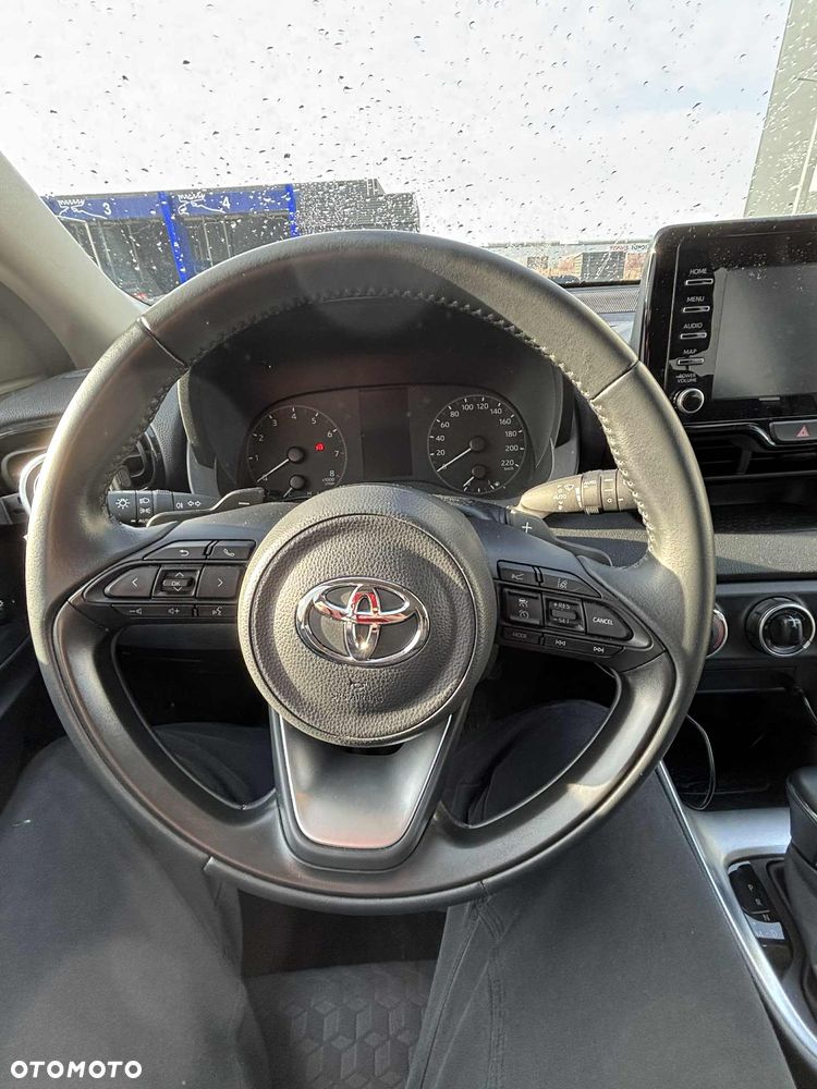 Toyota Yaris 1.5 Comfort CVT - 7