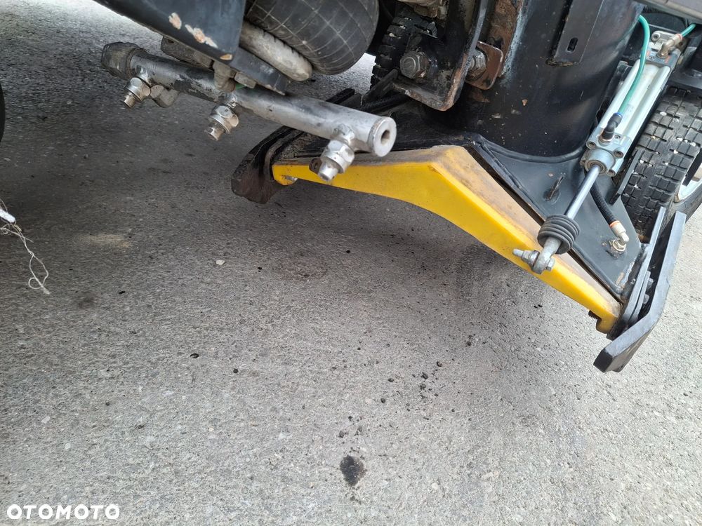 Renault D16 Midlum Zamiatarka SEMAT Zoeller FAUN Karcher Listwy Wysokiego Ciśnienia Szczotki L/R Rura Do Liści 2017r EURO 6 - 12