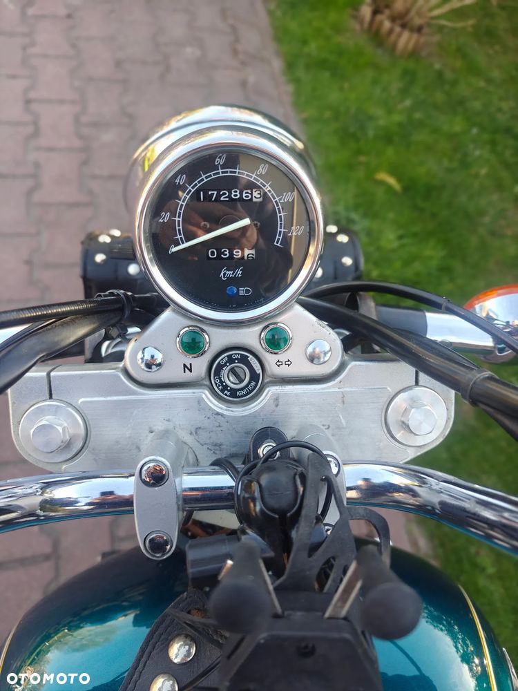 Suzuki Marauder - 15
