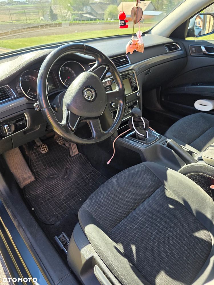 Skoda Superb 2.0 TDI Active - 9