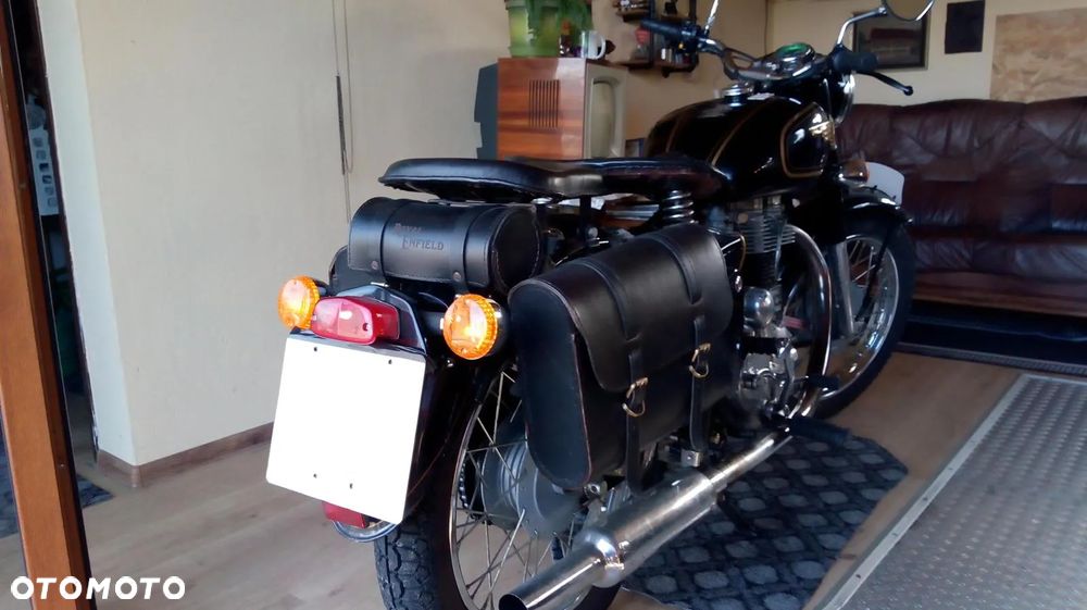 Royal Enfield Bullet - 2