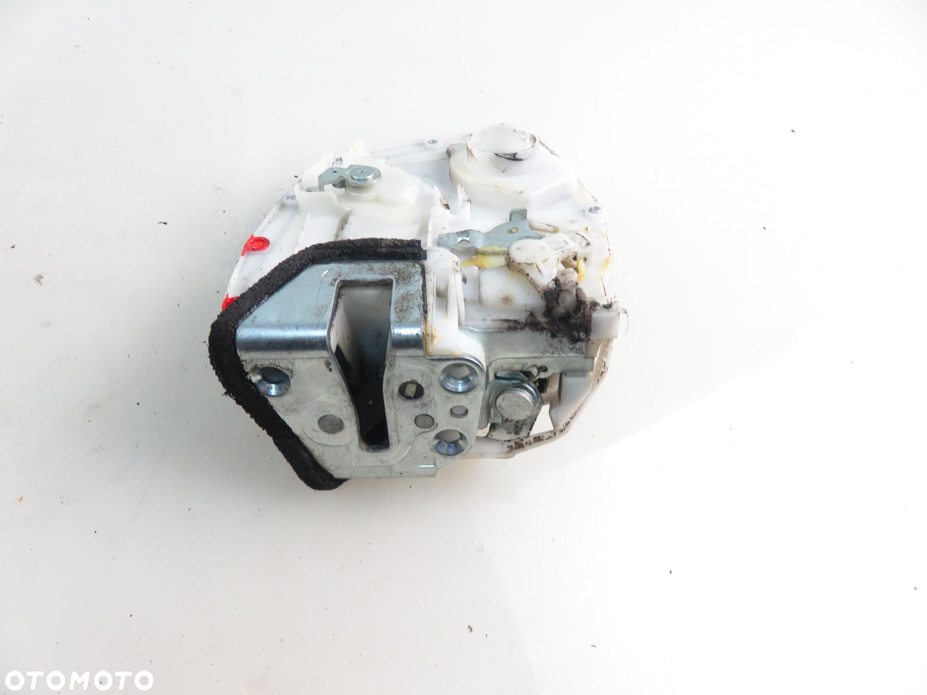 ZAMEK LEWY TYLNY SUZUKI SWIFT MK6 2 PIN - 1