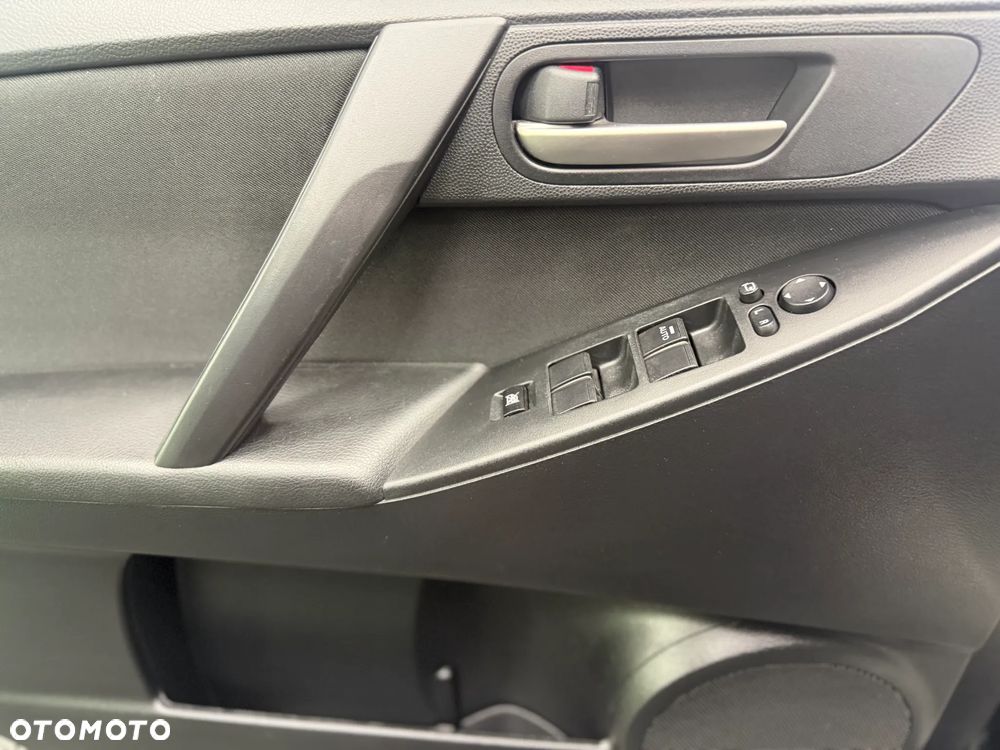 Mazda 3 2.0 Sport Active - 21