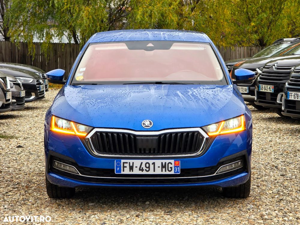 Skoda Octavia 2.0 TDI DSG Sportline - 2