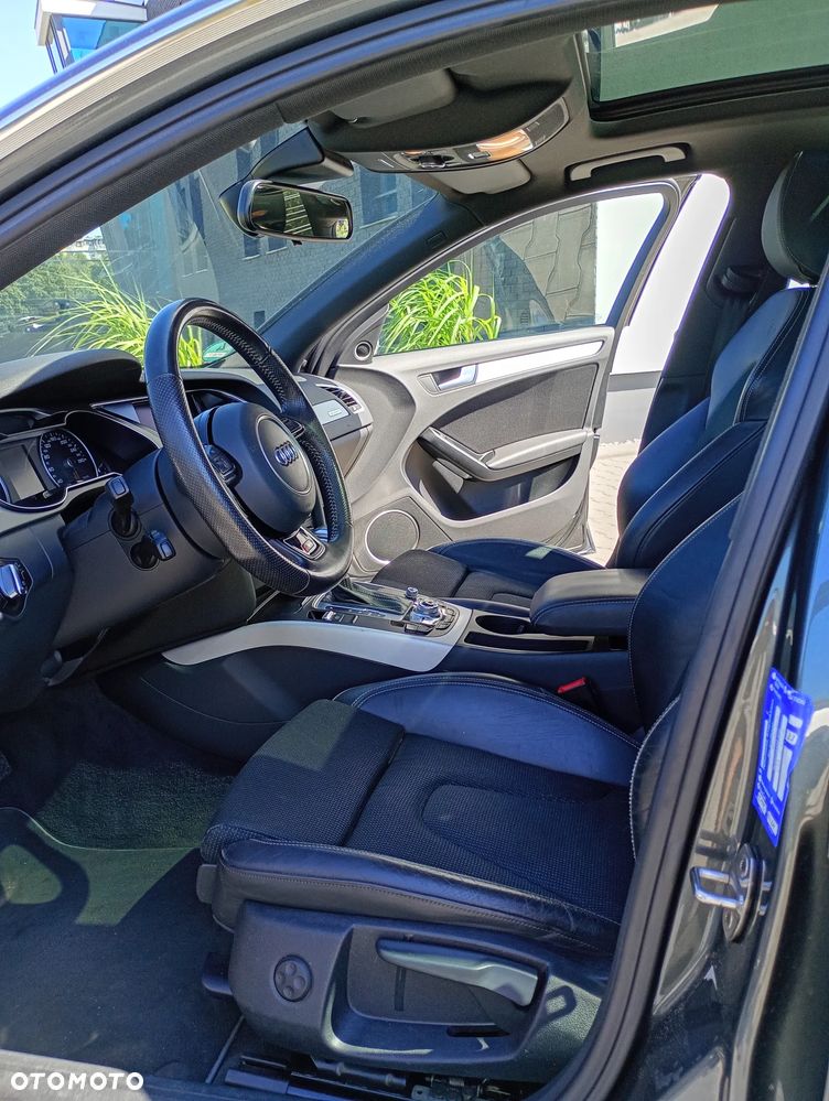 Audi A4 Avant 2.0 TFSI Quattro S tronic - 33